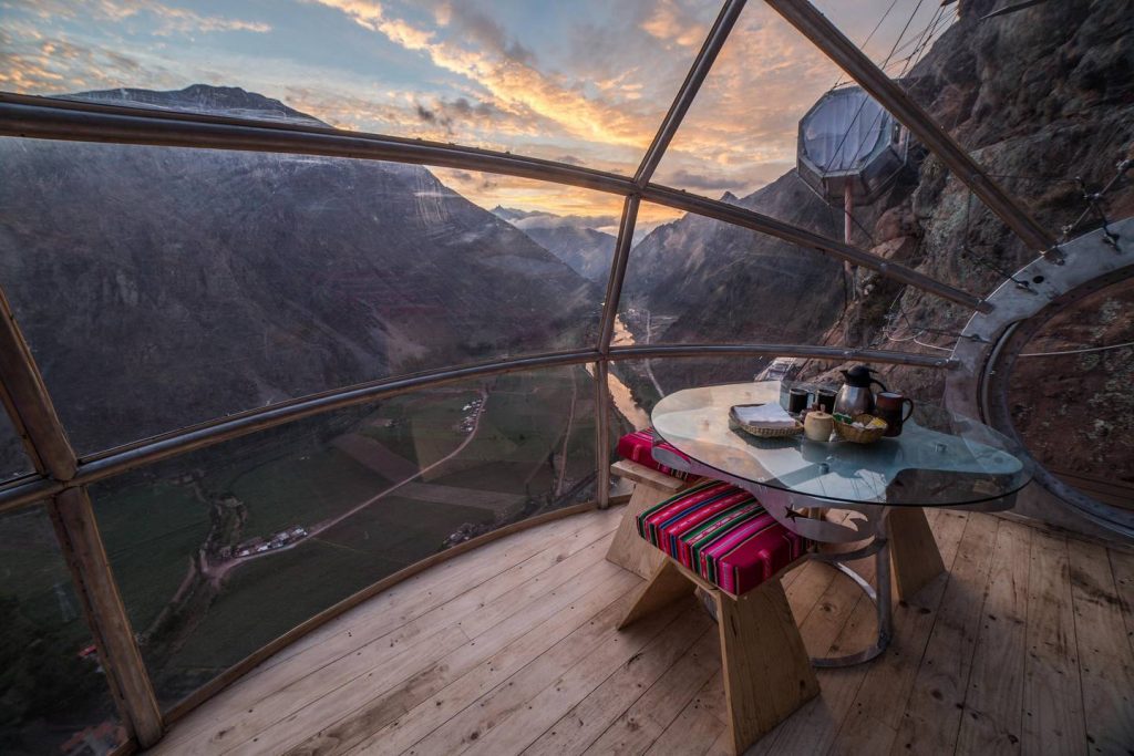 Galería de Dormir en una Cápsula Colgante en el Valle Sagrado, Perú